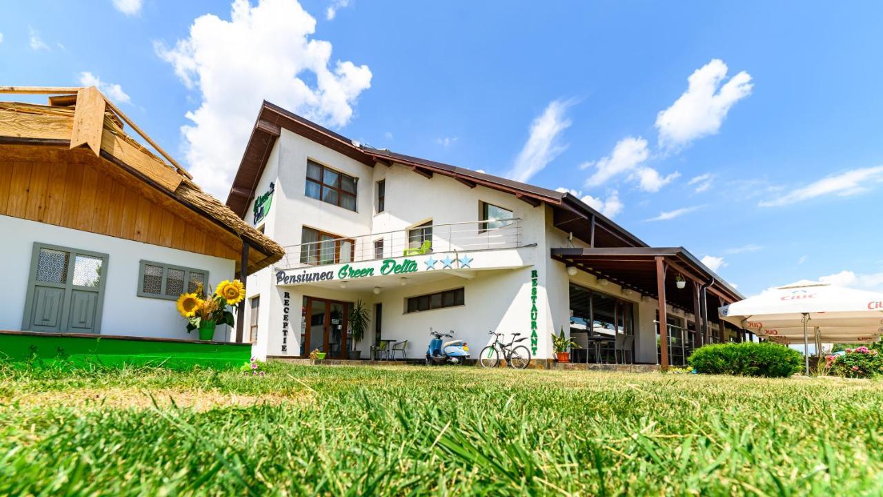 Green Delta Hotel Murighiol Exterior photo